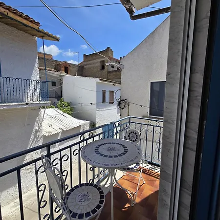 Terra Muronis Diffuso ホテル Castel Morrone