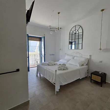 Terra Muronis Diffuso ホテル Castel Morrone