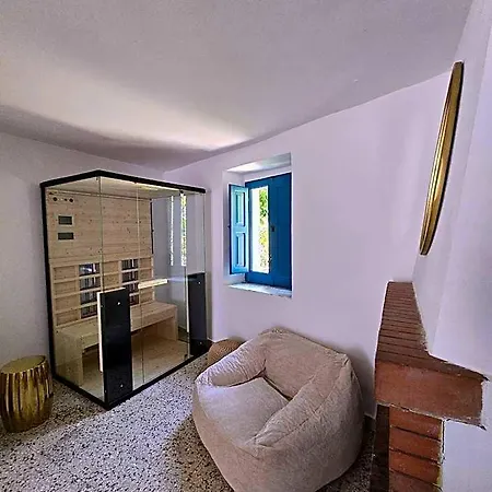 Terra Muronis Diffuso * Castel Morrone